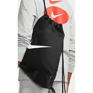 Nike Drawstring & Zip Black Backpack Mesh Fabric Athletic Bag Training Gym Sack